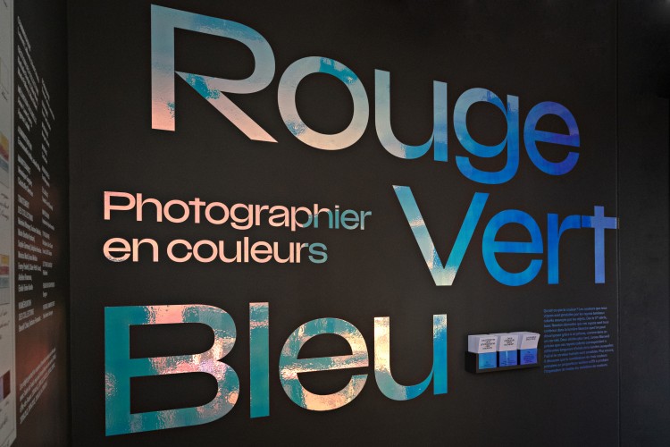 Rouge, Vert, Bleu, photographier en couleurs